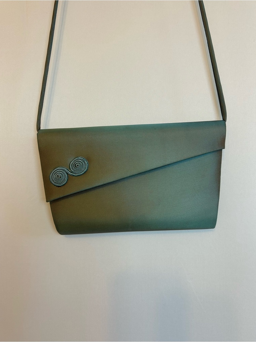 Vintage 90s Elegant Green Crossbody Clutch Bag